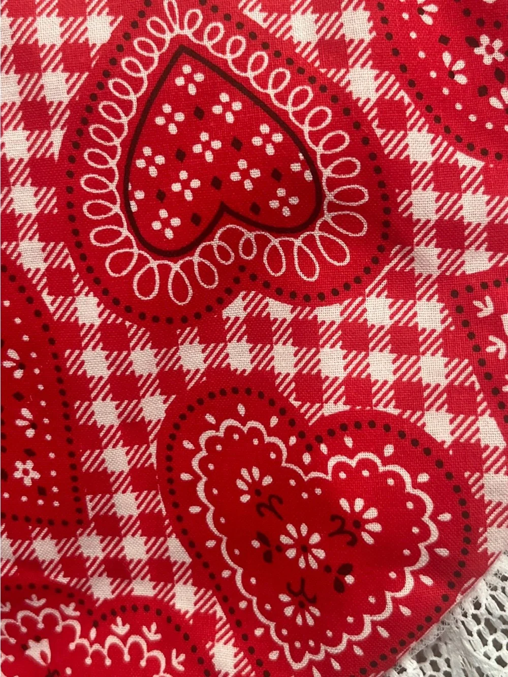 Red White Checkered Gingham Hearts Fabric Oval Placemats Lace Trim - Set of 6